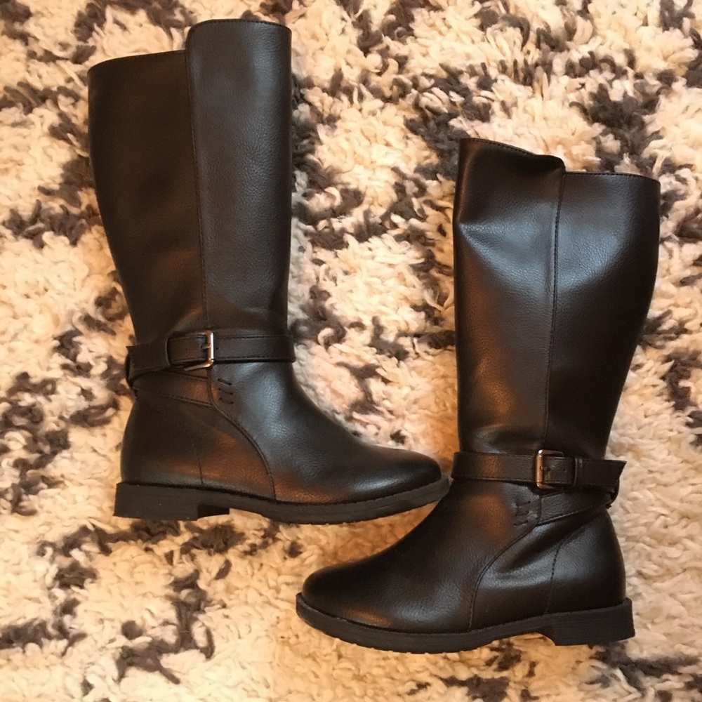 Girls Boots Size 11 NWOB